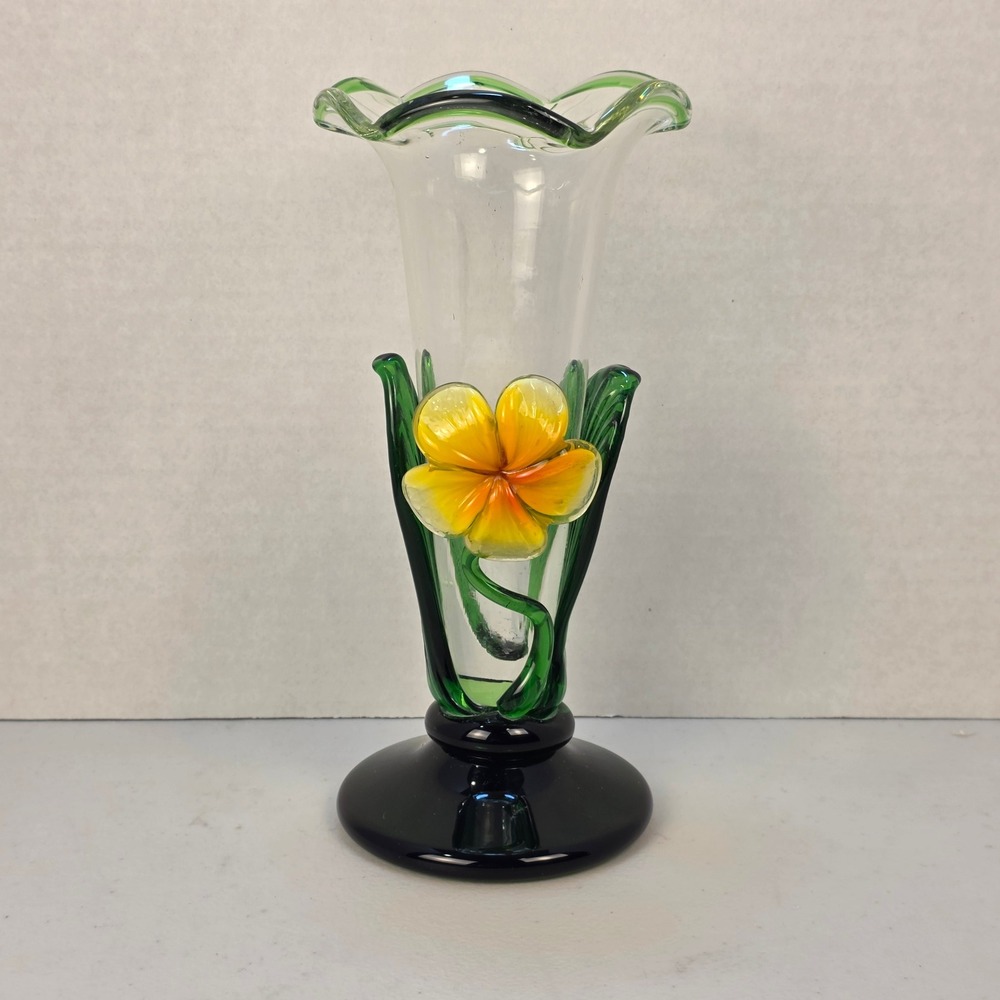 Vintage Czech Glass Flower Vase Yellow‎ Green Hand Blown Unbranded Ruffle Rim